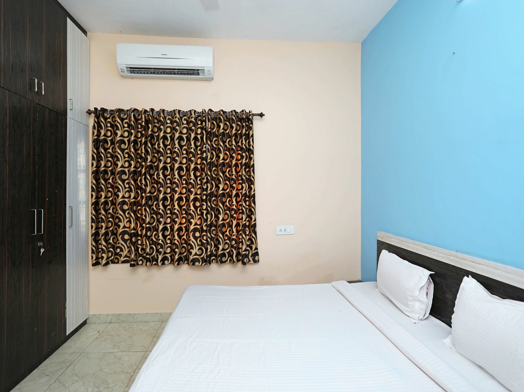 Oyo 10094 Elegant Hiran Magri Udaipur
